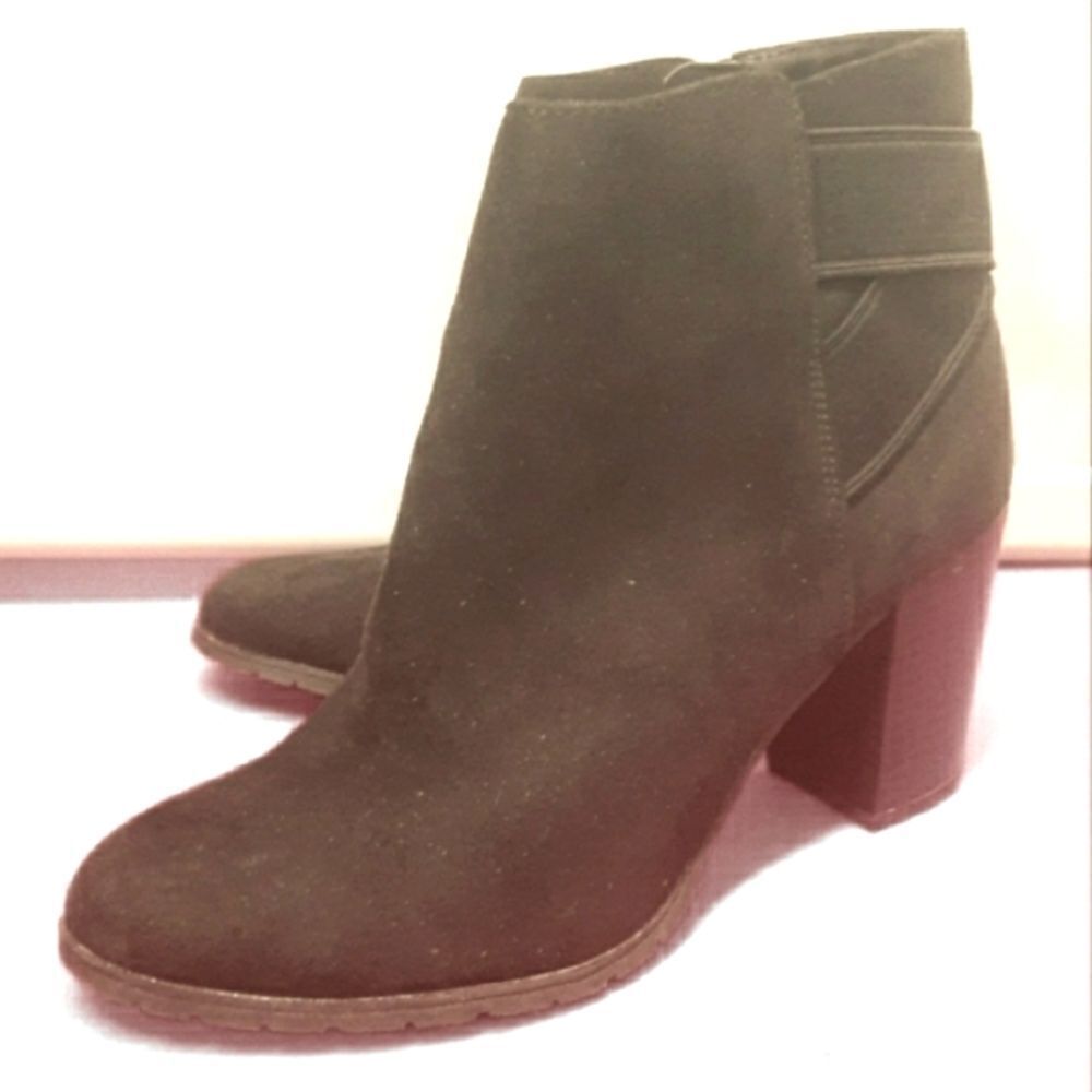 NWT "Candyce" Heeled Booties - Picture 2 of 7